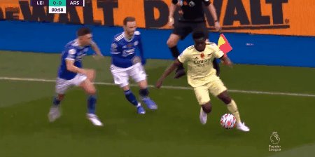 fb体育官方网站-【英超】中卫+史密斯·罗破门 阿森纳客场2比0胜蓝狐